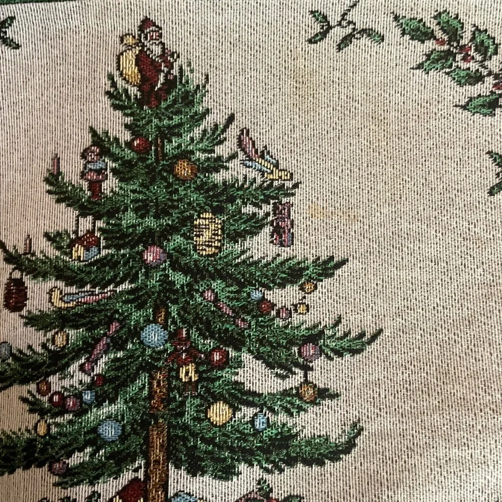 Spode Christmas Tree Tapestry Placemats Scene Weaver Made in USA Set of 4 Green